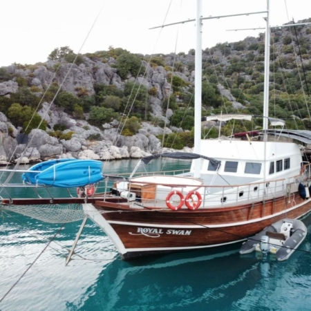 Royal Swan Gulet Charter