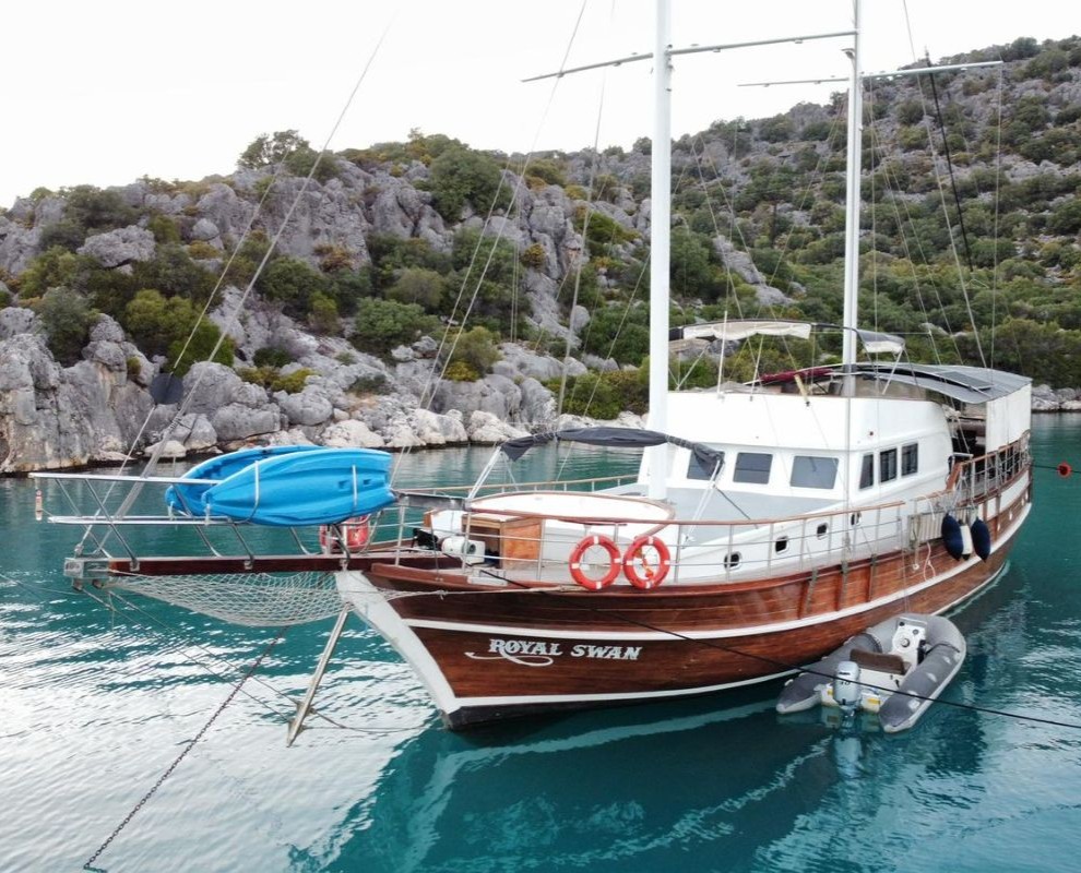 Swan Gulet: Classic Traditional Turkish Gulet