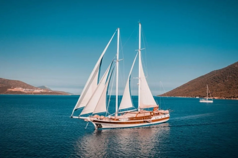 felina-gulet-under-sail-1